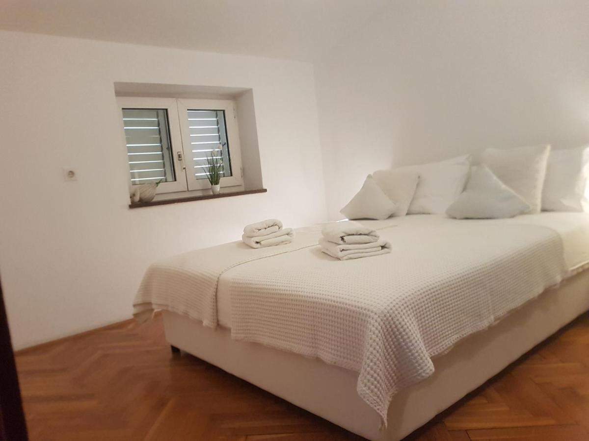 Barun Apartments Kaštela מראה חיצוני תמונה